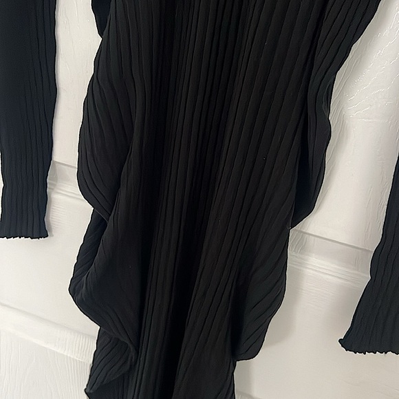 BOTTEGA VENETA 🖤 Ribbed Wool Turtleneck Dress - Picture 2 of 13